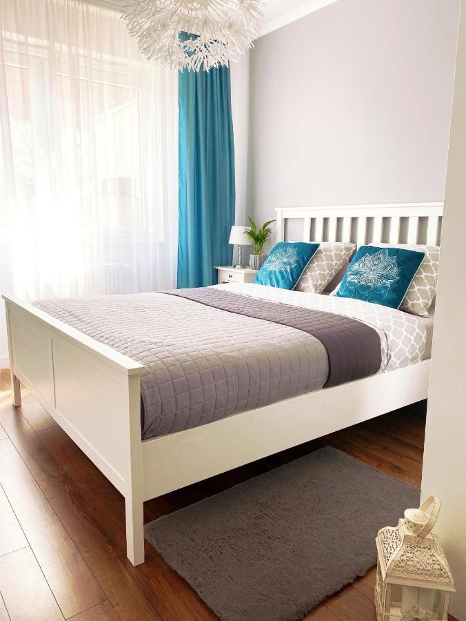 Apartament Na Teczowej Wrocław Eksteriør bilde
