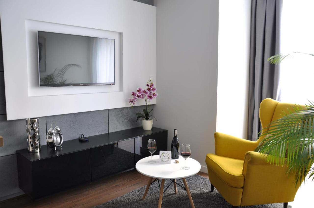 Apartament Na Teczowej Wrocław Eksteriør bilde