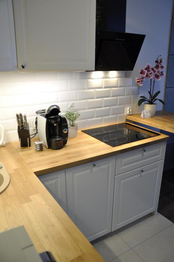 Apartament Na Teczowej Wrocław Eksteriør bilde